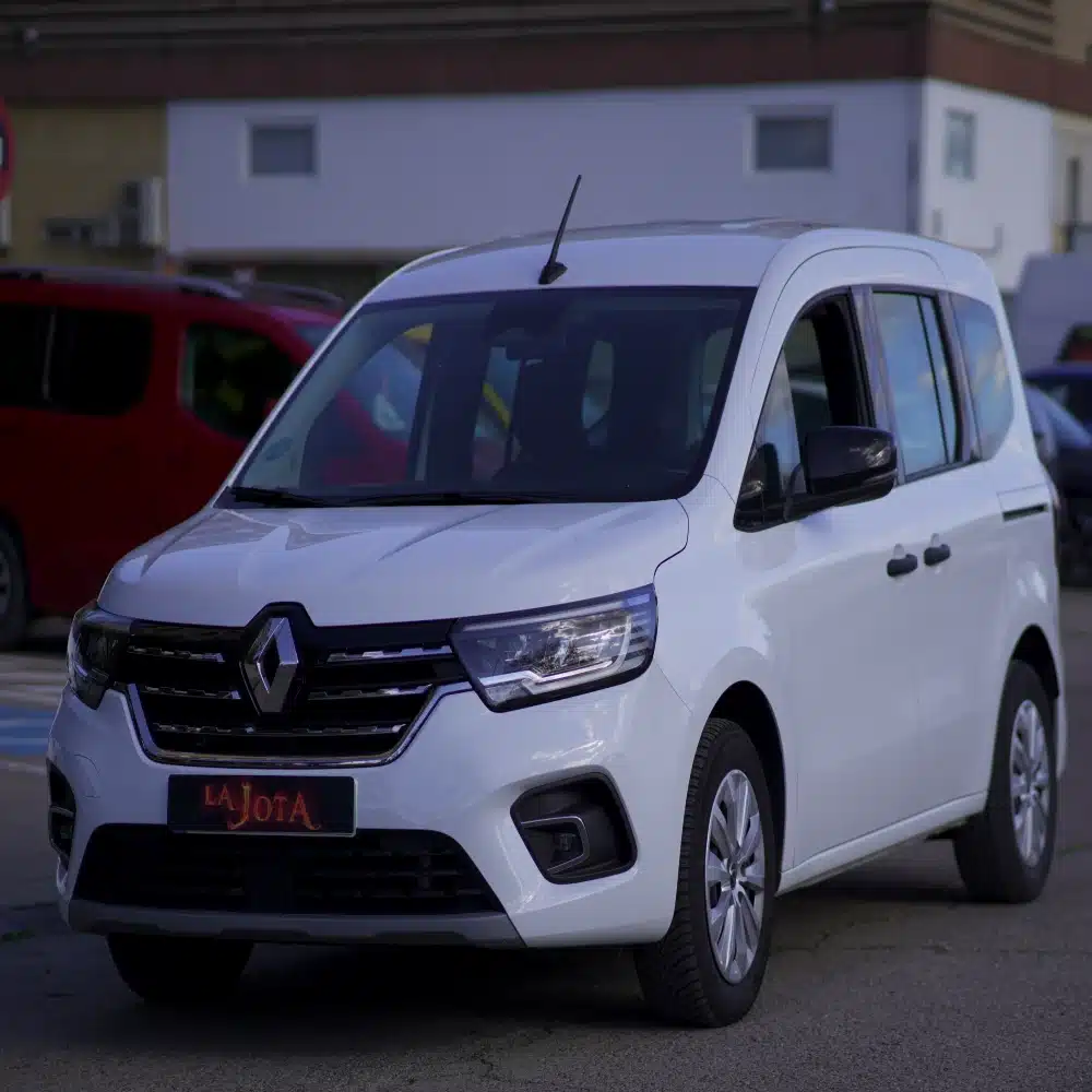 alquiler renault kangoo